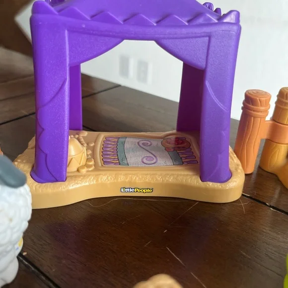 Fisher Price Little People Christmas Nativity The Three Wise Men - Picture 9 of 10